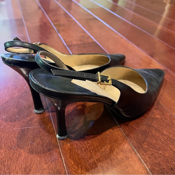 Vintage Arturo Chiang Sling Back shells in Black, Size 7 - Picture 3 of 5